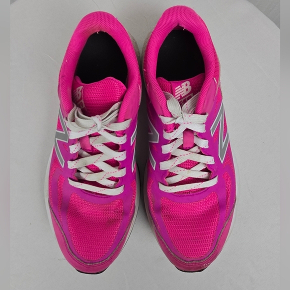 New Balance Pink Athletic Running Shoes Sz 5.5 - Picture 6 of 8